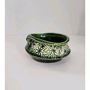 vintage McCoy pottery 13 hanging planter pot, starburst line ivy leaf pattern